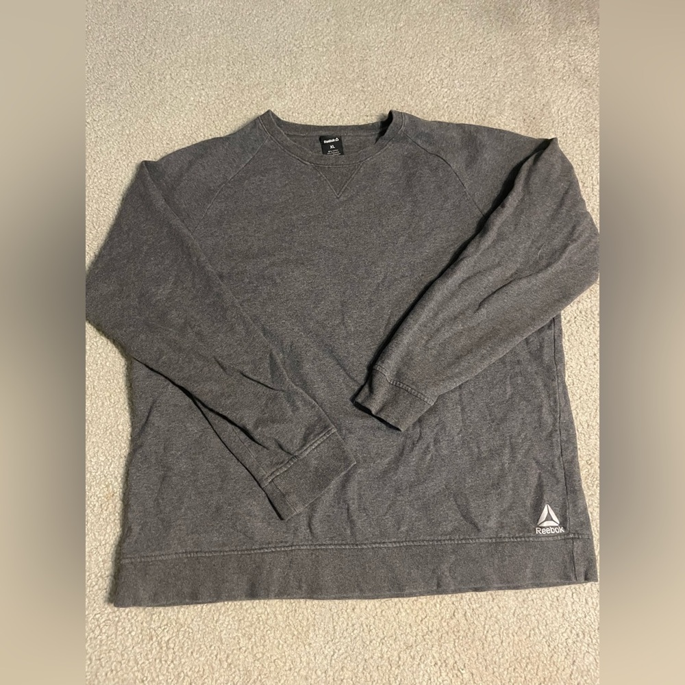 Reebok | Crewneck Seeatshirt | Gray | XLarge